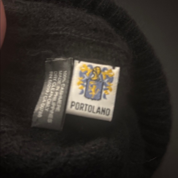 Portolano %100 CASHMERE Classic Black Knit Beanie - Picture 3 of 4
